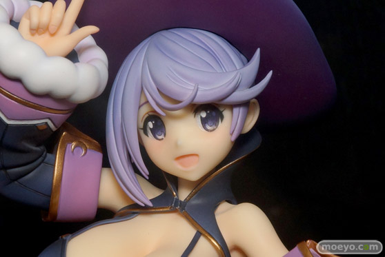 ビキニ・ウォリアーズ メイジのサンプル展示の様子05