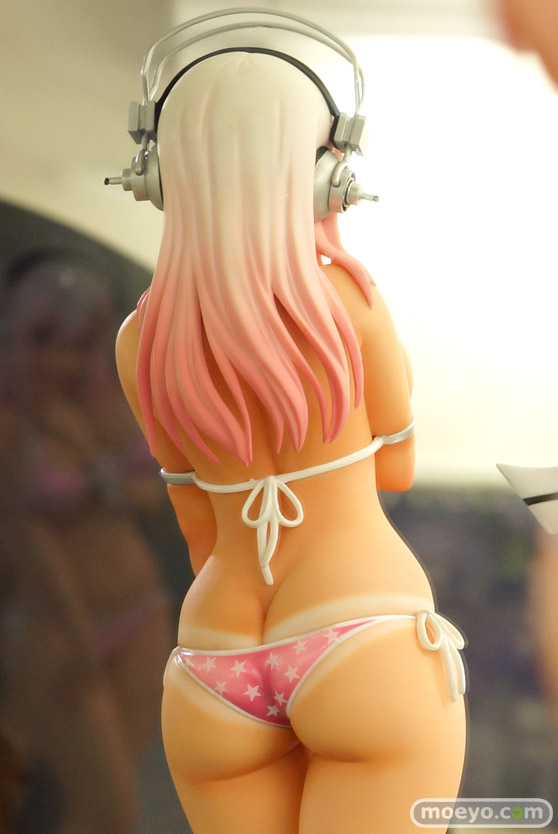 回天堂のすーぱーそに子 パイスラ ビキニ 日焼けver.のフィギュアサンプル画像09