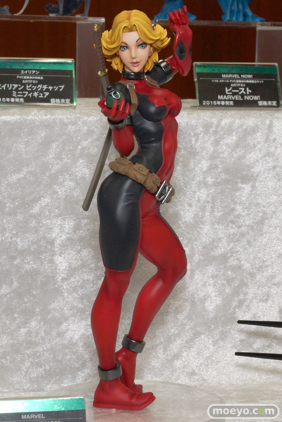 コトブキヤのMARVEL美少女 MARVEL UNIVERSE レディ・デッドプールのフィギュアサンプル画像01