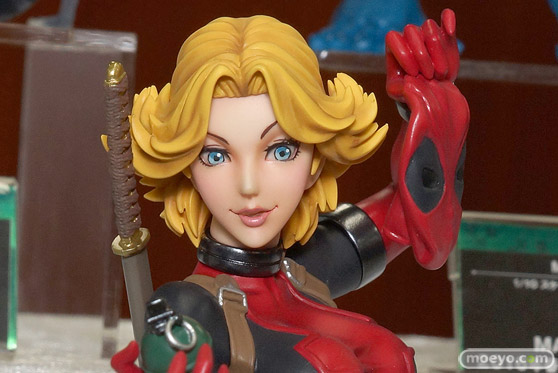コトブキヤのMARVEL美少女 MARVEL UNIVERSE レディ・デッドプールのフィギュアサンプル画像05