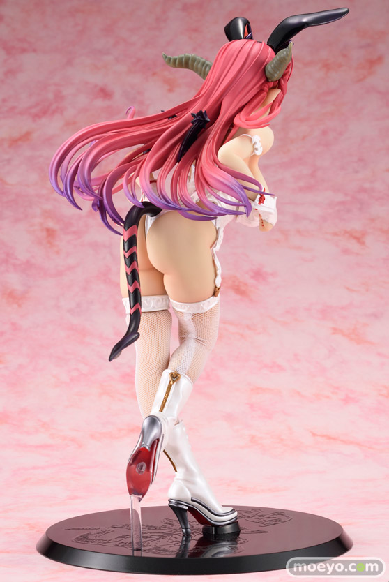 ホビージャパンの魔王黙示録 色欲の章 魔惑バニーガール ノ節 白色ノ項のフィギュアサンプル画像03