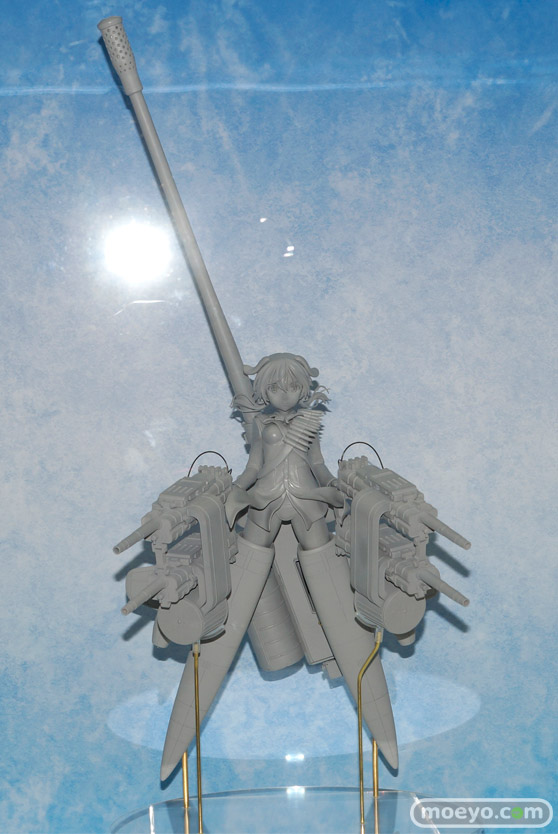 アルターのストライクウィッチーズ2 ゲルトルート・バルクホルン ジェットストライカーVer.のフィギュアサンプル画像01