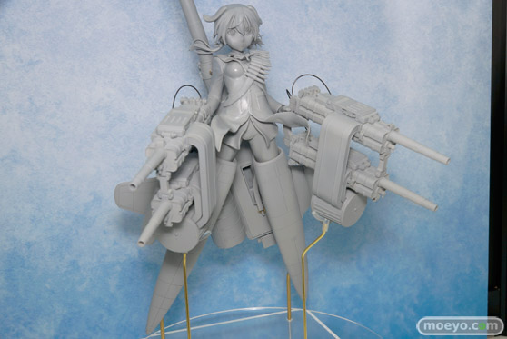 アルターのストライクウィッチーズ2 ゲルトルート・バルクホルン ジェットストライカーVer.のフィギュアサンプル画像05