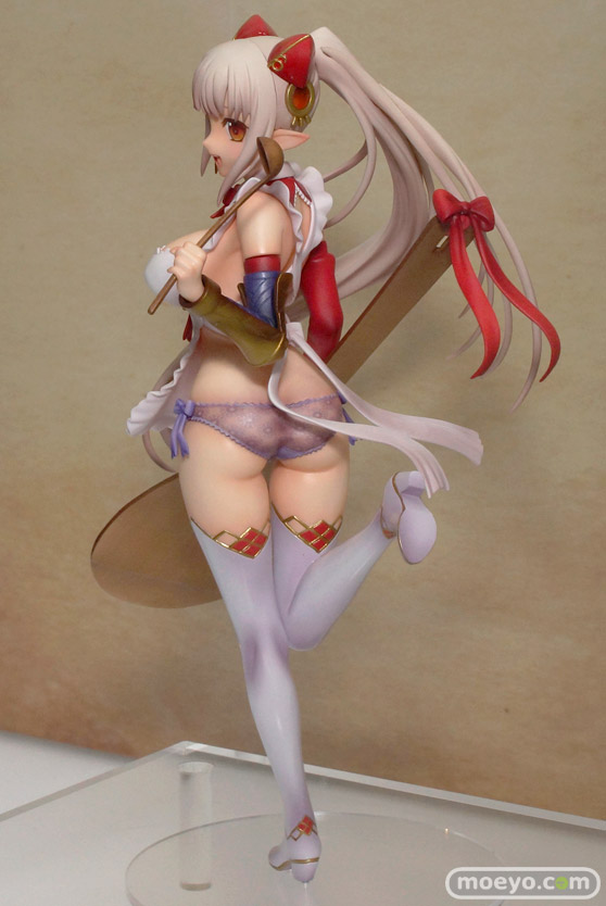 ホビージャパンのクイーンズブレイド リベリオン　召喚士アルドラのフィギュアサンプル展示の様子画像09