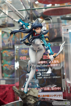 アスパイアの雛蜂 白樺(パイ・ファー)のフィギュアサンプル展示画像03