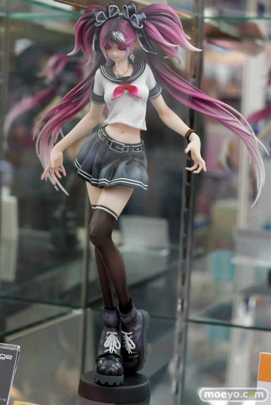 Hdge technical statue No.13 石灰詩絵美(シーエ セーラー服ver.)のフィギュアサンプル画像03