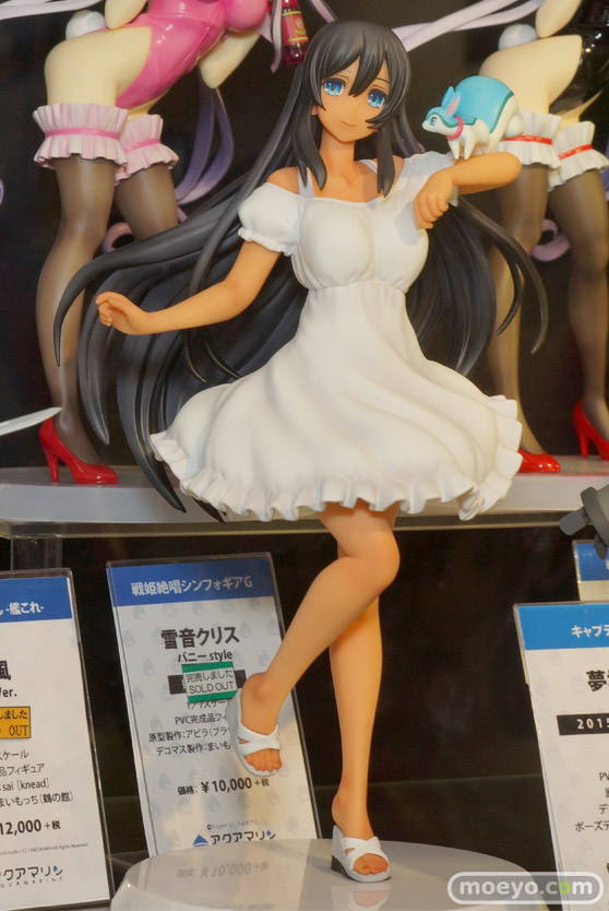 秋葉原での2015年末フィギュアサンプル展示の様子01