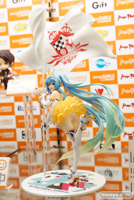 グッドスマイルカンパニーのレーシングミク 2015 Ver.のフィギュアサンプル展示画像03