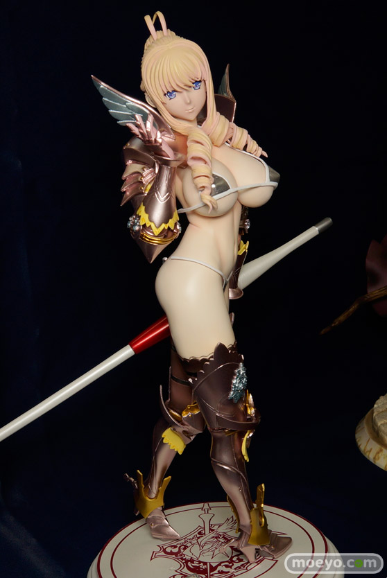 エイプラスのベルティーユのフィギュアサンプル画像02