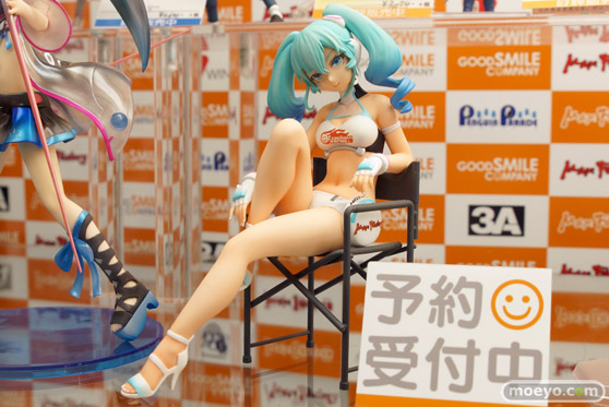 フリーイングのレーシングミク タイVer.のフィギュアサンプル展示画像03