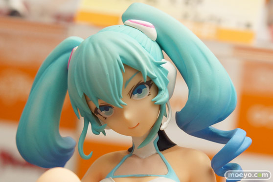フリーイングのレーシングミク タイVer.のフィギュアサンプル展示画像05