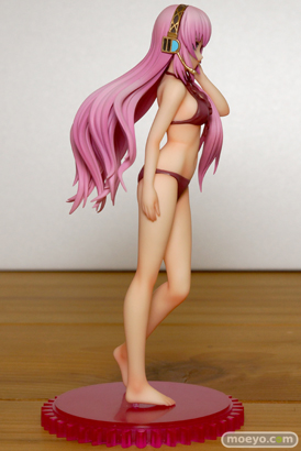 フリーイングの巡音ルカ 水着Ver.のフィギュアサンプル画像03