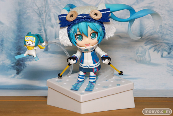 ねんどろいど 雪ミク Snow Owl Ver.のフィギュアサンプル画像01