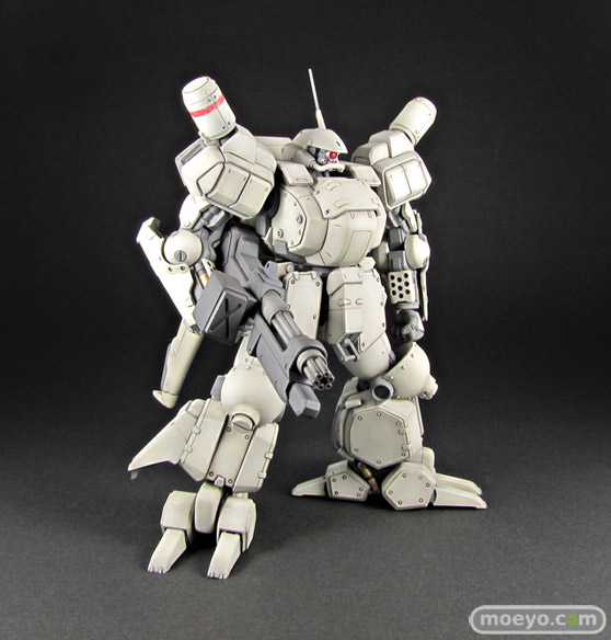 重装機兵レイノス AS-5E3レイノス (主人公機) 【リニューアルVer.】のプラモデルサンプル画像01