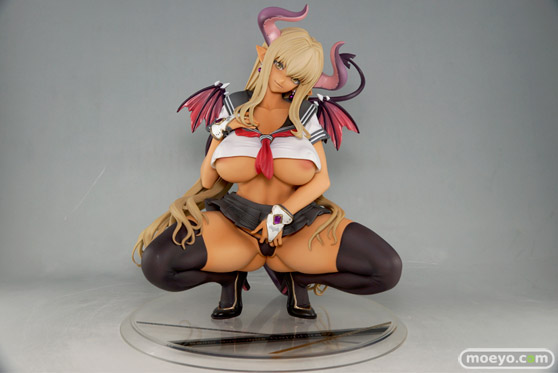 オーキッドシードのセーラーサキュバス サファイア-ポイズンブラック-のフィギュア製品版画像01