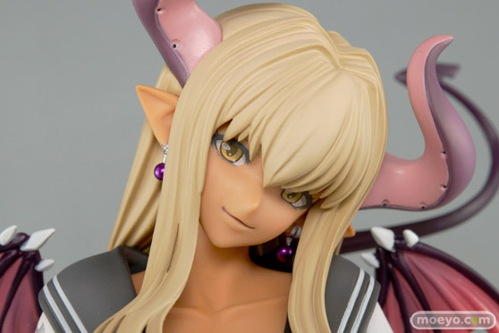 オーキッドシードのセーラーサキュバス サファイア-ポイズンブラック-のフィギュア製品版画像10