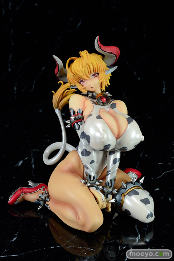 マウスユニットの爆乳牛娘　メルフィ モグダンExtra Color.のフィギュアサンプル画像01