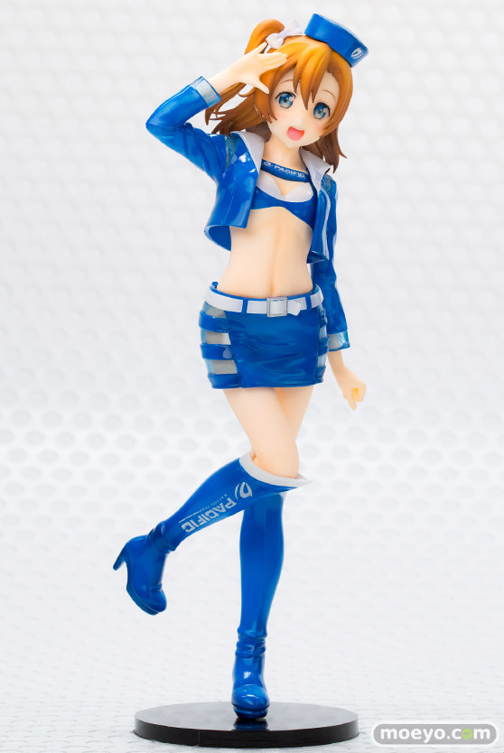 プルクラのラブライブ！ × PACIFIC 高坂穂乃果のフィギュアサンプル画像　01
