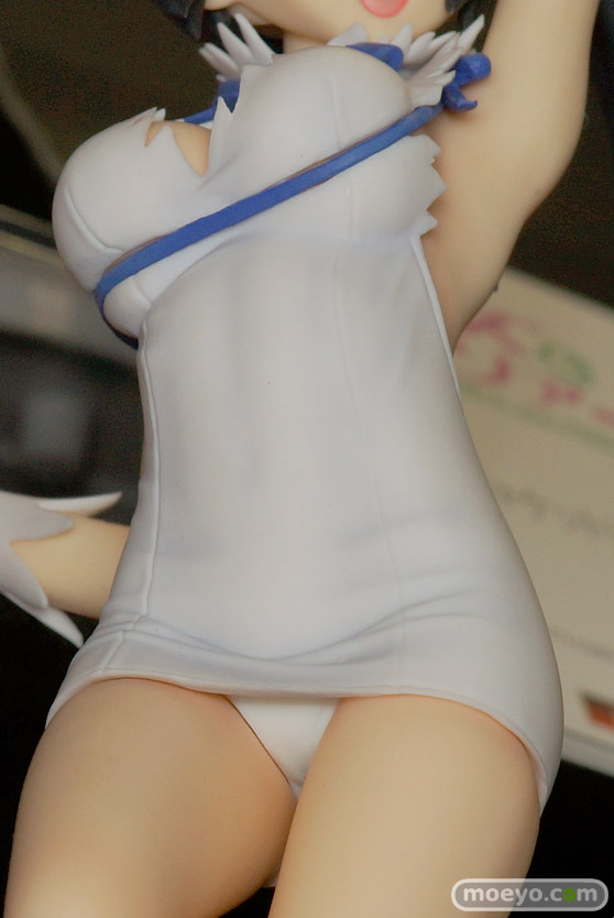 2016冬ホビーメーカー合同商品展示会のウェーブの新作フィギュアサンプル画像　セシリア・オルコット　前川みく　高垣楓　12