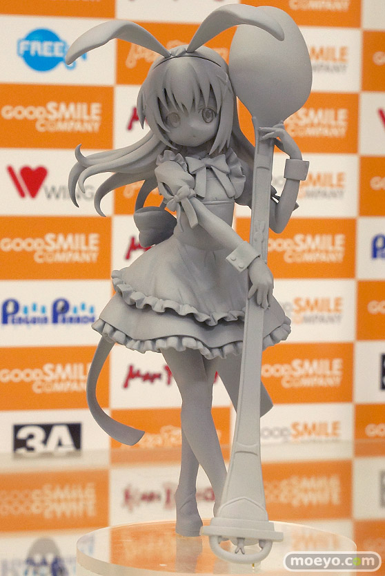 秋葉原での新作フィギュアサンプル展示の様子　ミク　そに子　ラブライブ26