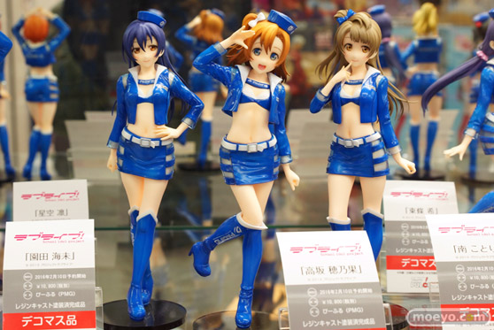 秋葉原での新作フィギュアサンプル展示の様子　ミク　そに子　ラブライブ43
