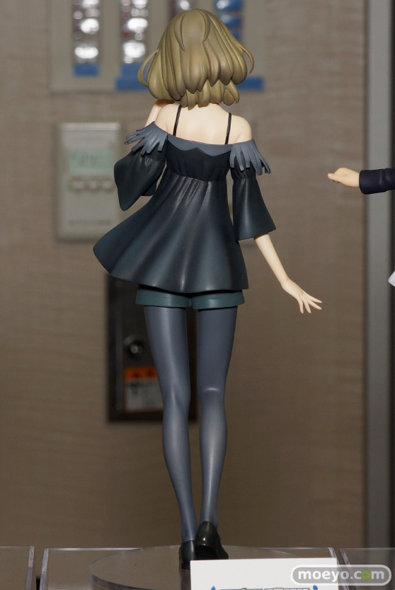 ウェーブのドリームテック アイドルマスター シンデレラガールズ 高垣楓【私服Ver.】のフィギュアサンプル画像03
