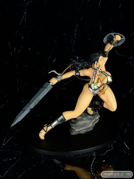 Q-sixのクイーンズブレイド リベリオン 囚われの竜戦士 ブランウェン 銀竜ver.のフィギュアサンプル画像03