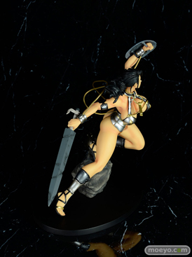 Q-sixのクイーンズブレイド リベリオン 囚われの竜戦士 ブランウェン 銀竜ver.のフィギュアサンプル画像04