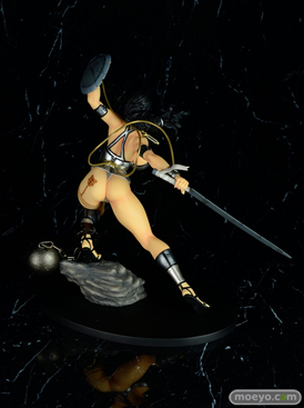 Q-sixのクイーンズブレイド リベリオン 囚われの竜戦士 ブランウェン 銀竜ver.のフィギュアサンプル画像06