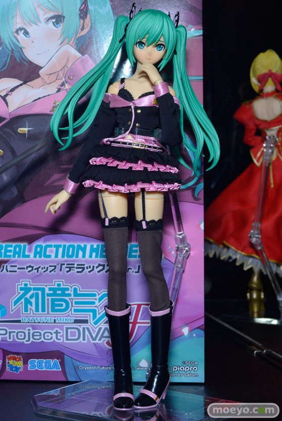 ワンダーフェスティバル 2016［冬］のメディコムトイの新作フィギュア画像　間桐桜　衛宮士郎　07