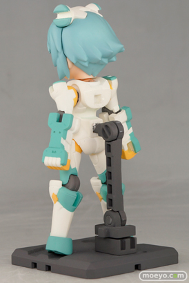 デスクトップアーミー B-101s シルフィーシリーズの素体の可動範囲など　フィギュアサンプル画像05
