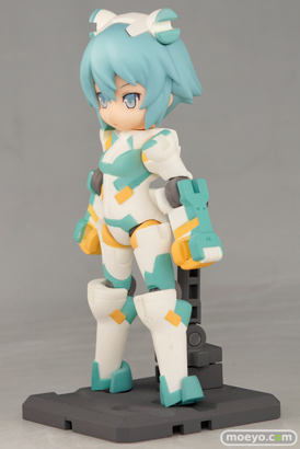 デスクトップアーミー B-101s シルフィーシリーズの素体の可動範囲など　フィギュアサンプル画像06