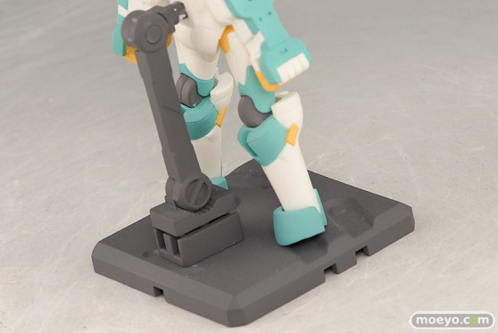 デスクトップアーミー B-101s シルフィーシリーズの素体の可動範囲など　フィギュアサンプル画像14