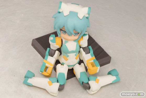 デスクトップアーミー B-101s シルフィーシリーズの素体の可動範囲など　フィギュアサンプル画像16