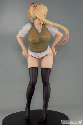 ダイキ工業の楽園☆遊戯 カバーイラスト 上野チカの製品版フィギュア画像　エロ　キャストオフ04