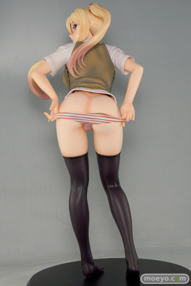 ダイキ工業の楽園☆遊戯 カバーイラスト 上野チカの製品版フィギュア画像　エロ　キャストオフ07