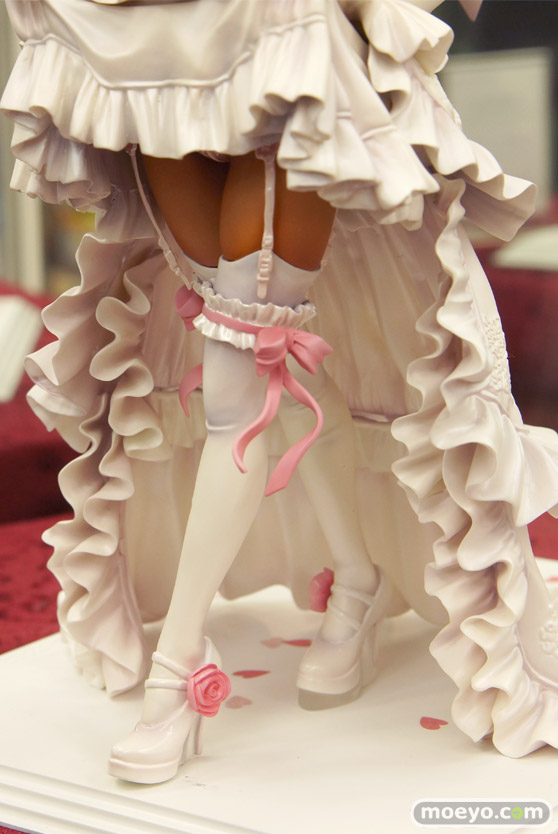 秋葉原新作フィギュア展示の様子 榛名改二　三世村正　05