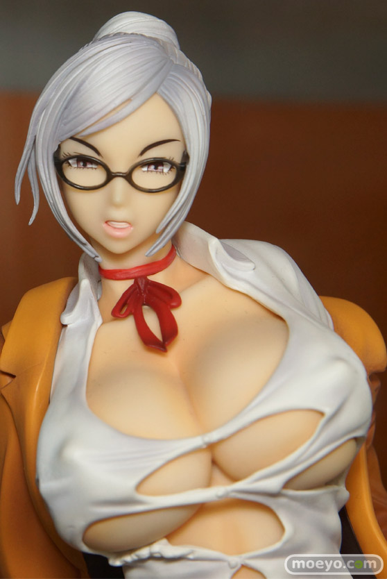 秋葉原新作フィギュア展示の様子 榛名改二　三世村正　23