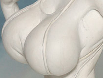 食い込みすぎ♪メガハウス「ワンピース LIMITED EDITION　たしぎVer.BB」新作フィギュア製作中の無彩色サンプルが展示！【WF2016冬】