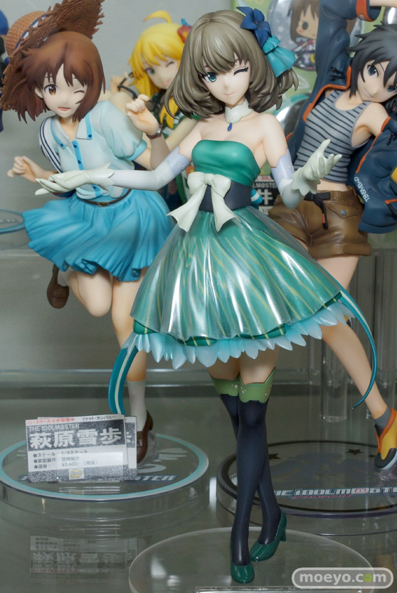 コトブキヤのアイドルマスター シンデレラガールズ 高垣楓 -はじまりの場所-のフィギュアサンプル展示の様子画像01