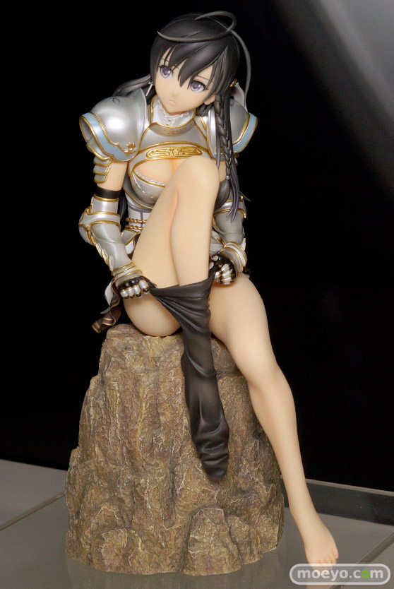 アルファマックスのシャイニング・レゾナンス ソニア・ブランシュのフィギュアサンプル展示画像03