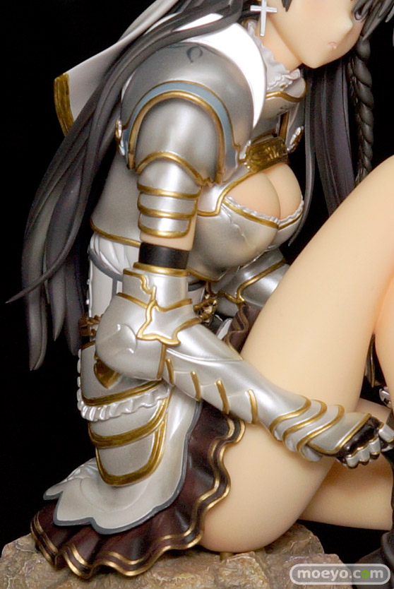 アルファマックスのシャイニング・レゾナンス ソニア・ブランシュのフィギュアサンプル展示画像06