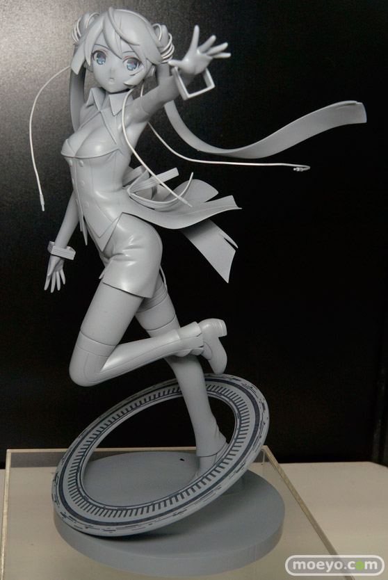 アルファマックスの初音ミク -二次元ドリームフィーバーver.-のフィギュアサンプル展示画像01