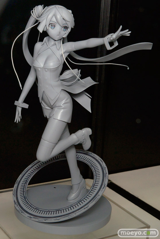 アルファマックスの初音ミク -二次元ドリームフィーバーver.-のフィギュアサンプル展示画像02
