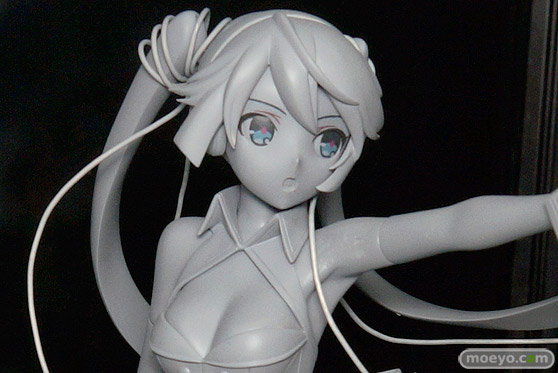 アルファマックスの初音ミク -二次元ドリームフィーバーver.-のフィギュアサンプル展示画像05