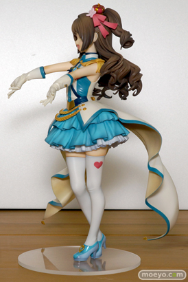 グッドスマイルカンパニーのアイドルマスター シンデレラガールズ 島村卯月 クリスタルナイトパーティVer.の新作フィギュアサンプル画像06