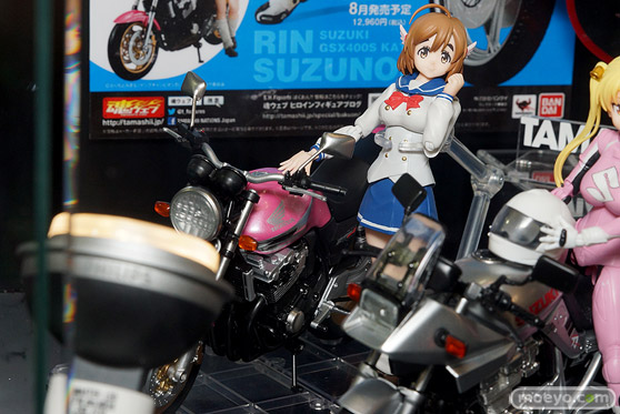 バンダイのS.H.フィギュアーツ 鈴乃木凜(ライダースーツ)＆GSX 400S KATANA 『ばくおん！』の新作フィギュアサンプル画像08