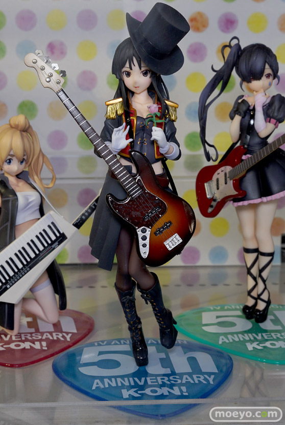 秋葉原での新作美少女フィギュアサンプル展示の様子 チノ ヨーコ 小日向蘭　湊智花04