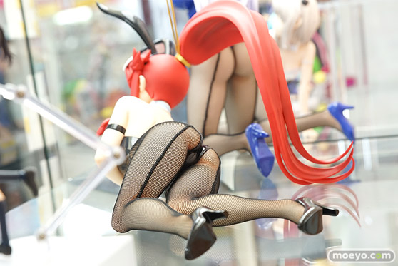 フリーイングの天元突破グレンラガン ヨーコ バニーVer.のフィギュアサンプル展示画像08