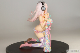 アルファマックスのすーぱーそに子 with マカロンタワーのフィギュアサンプル画像03